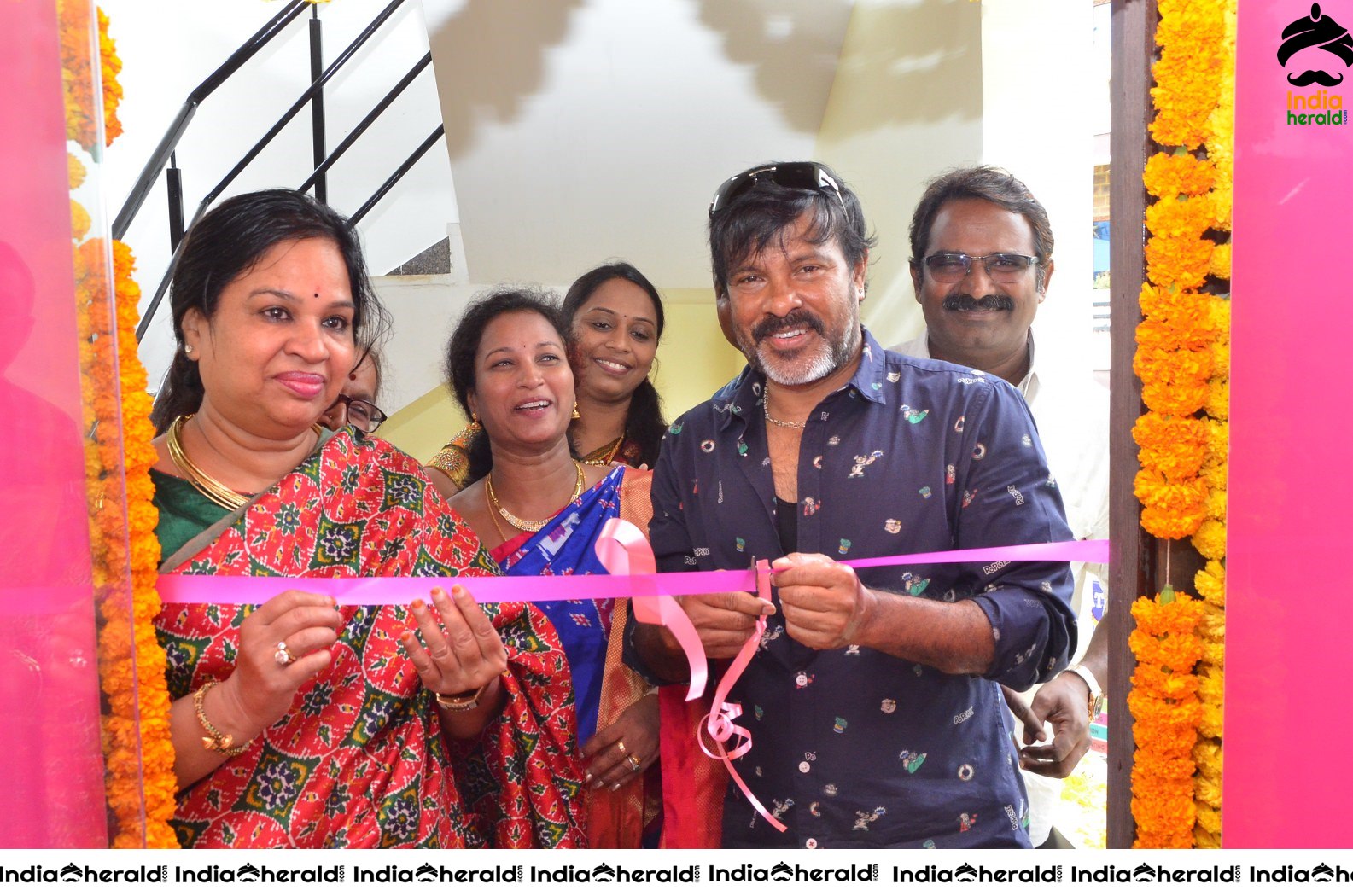 Chota K Naidu Launched Pinks n bloos Beauty Salon and Spa Set 1