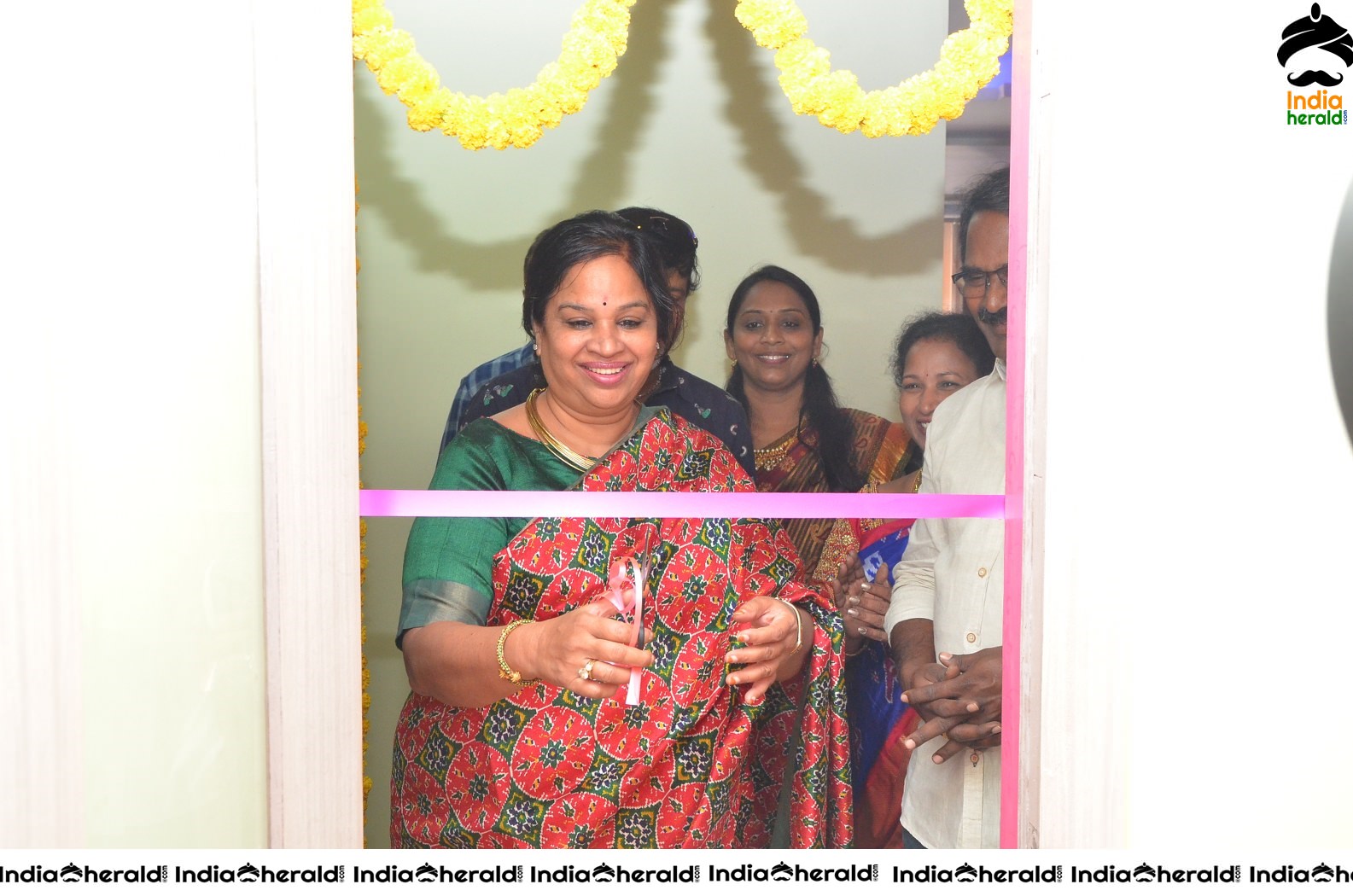 Chota K Naidu Launched Pinks n bloos Beauty Salon and Spa Set 2