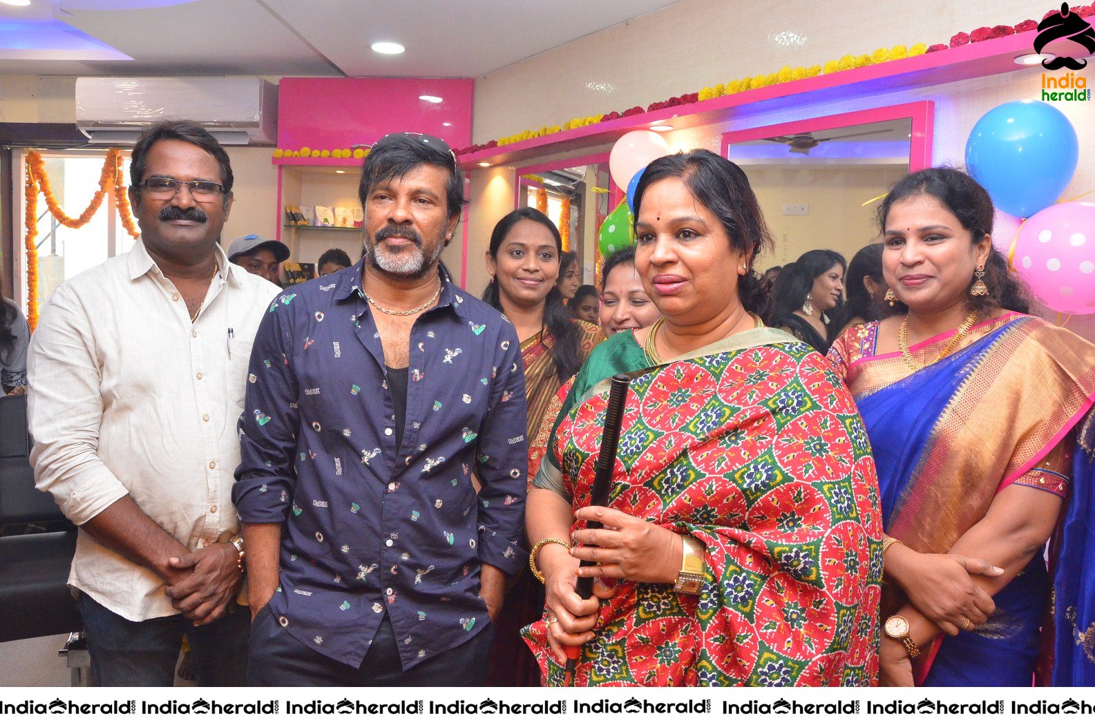 Chota K Naidu Launched Pinks n bloos Beauty Salon and Spa Set 3