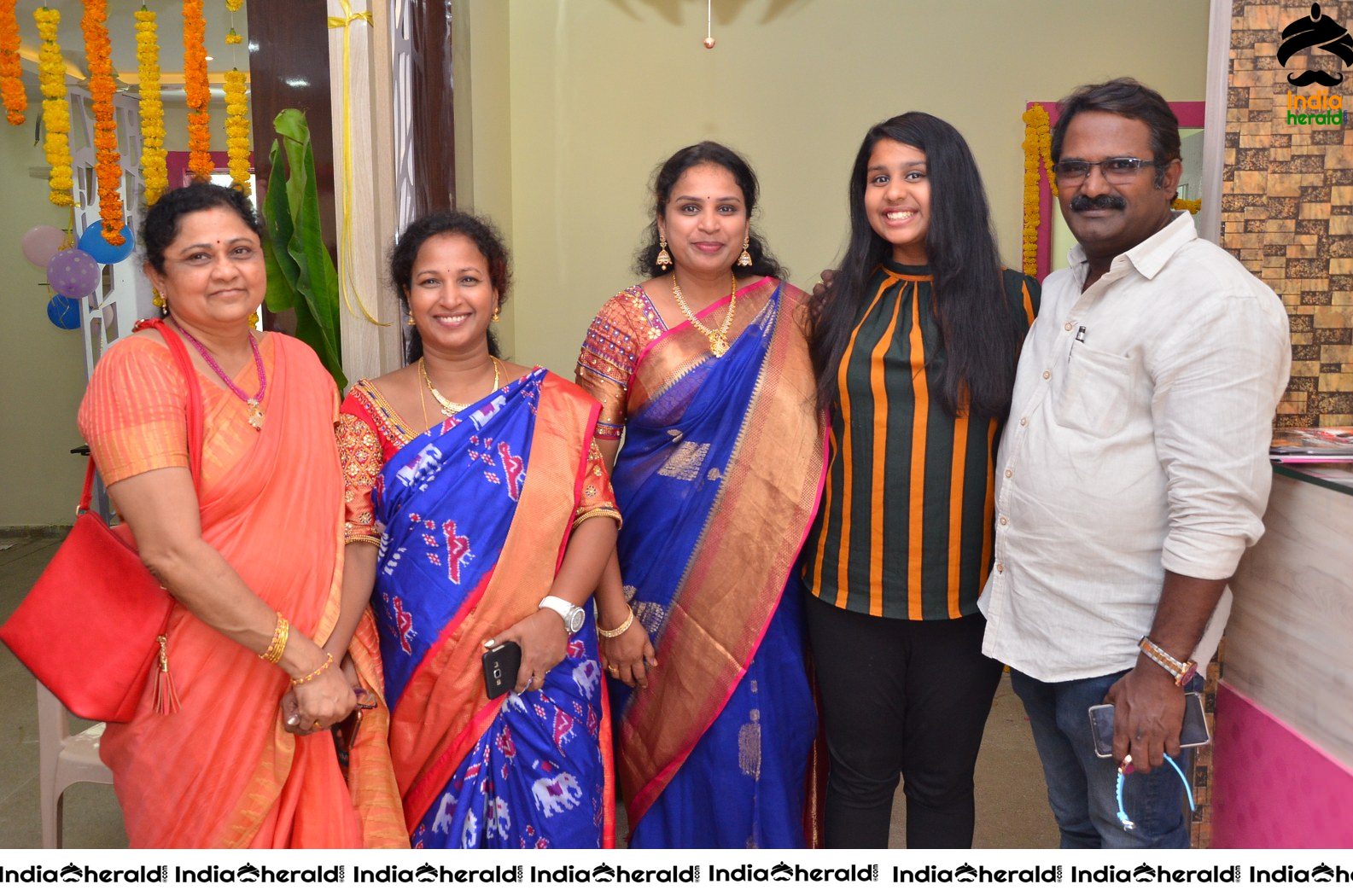 Chota K Naidu Launched Pinks n bloos Beauty Salon and Spa Set 5