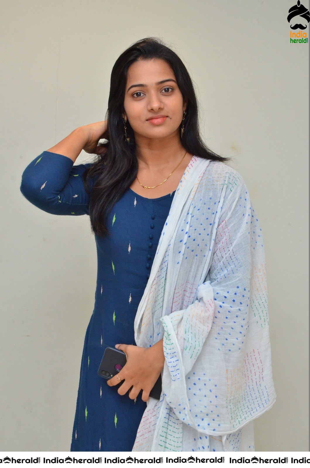 Cleopatra Press Meet Stills Set 3