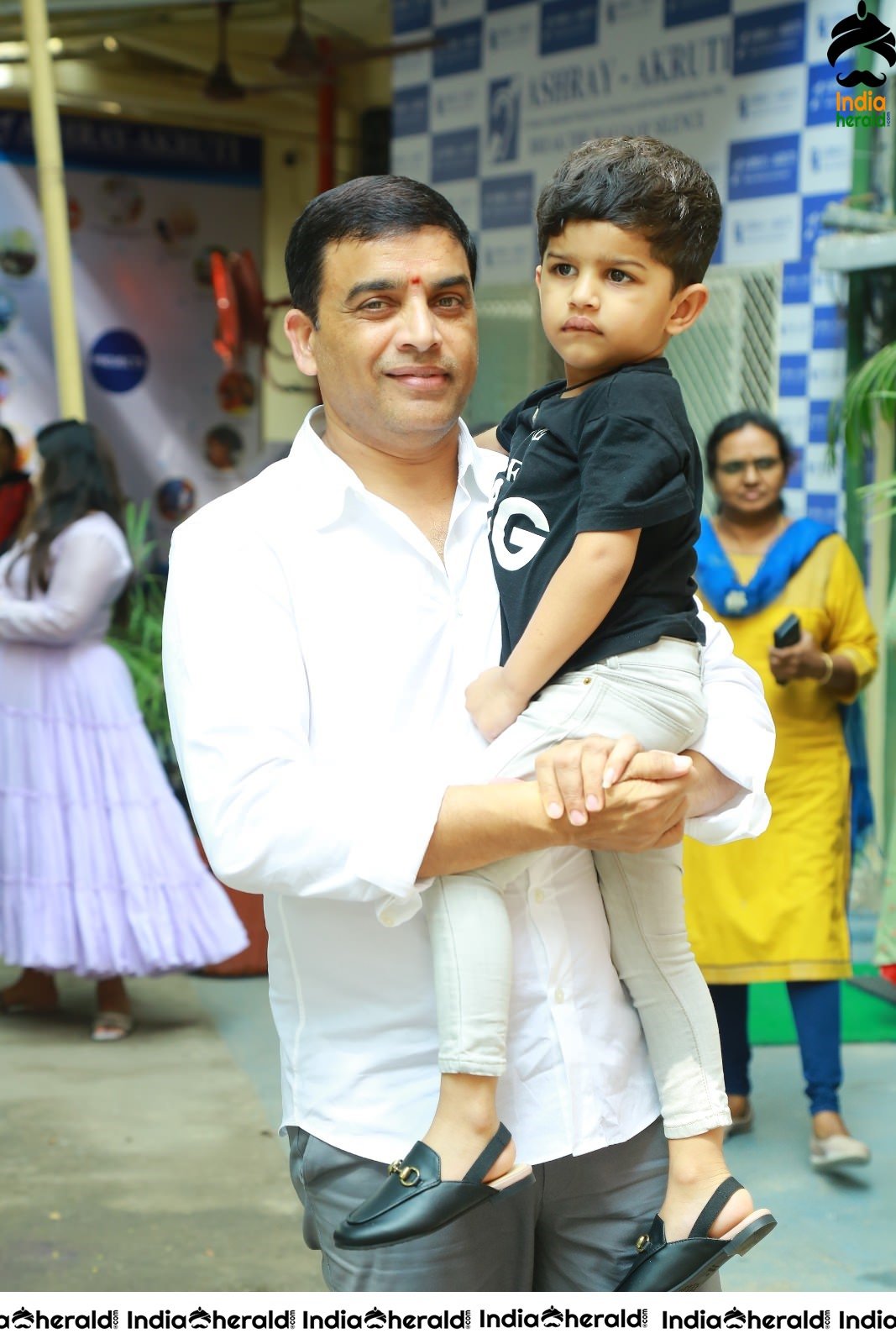 Dil Raju Celebrates His Birthday With Kids At Ashray Akruthi Set 1