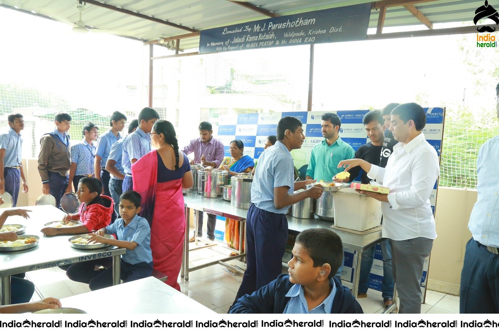 Dil Raju Celebrates His Birthday With Kids At Ashray Akruthi Set 3