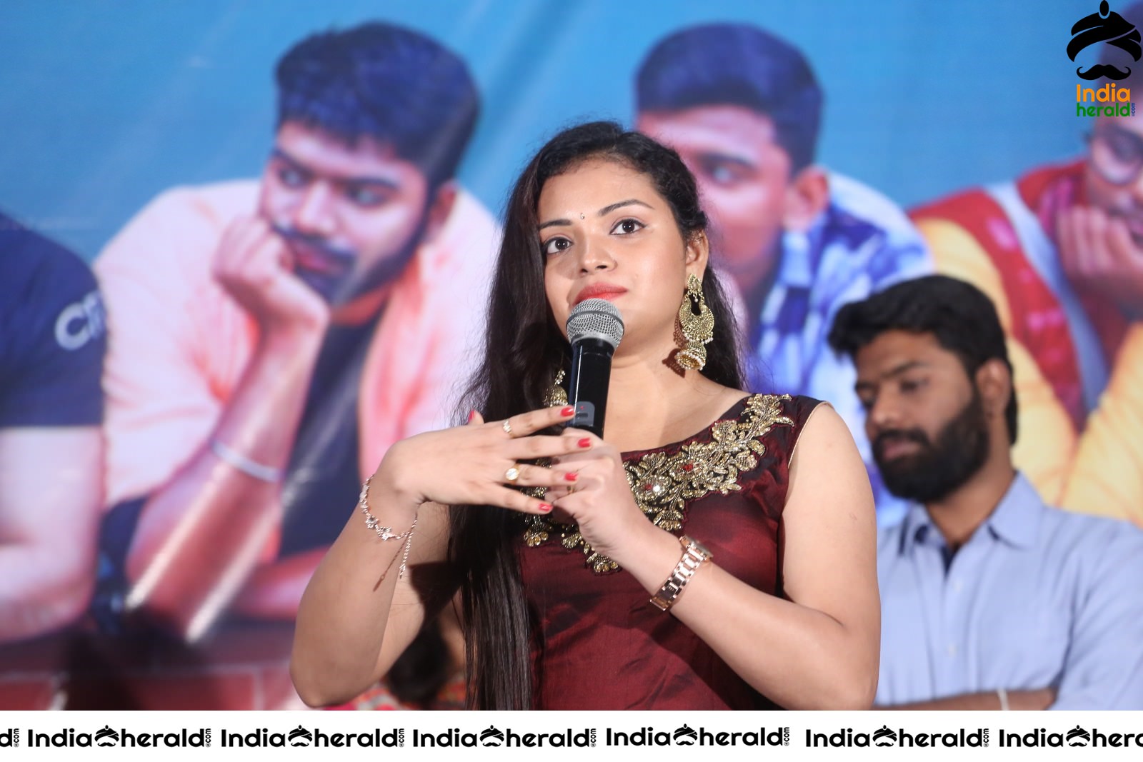 Dubsmash Trailer Launch Stills Set 3