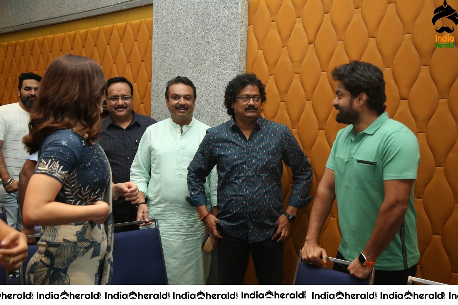 Entha Manchivaadavuraa Movie Press Meet Set 1