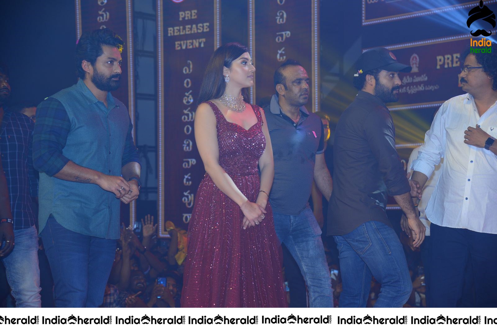 Entha Manchivadura Pre Release Event Set 3