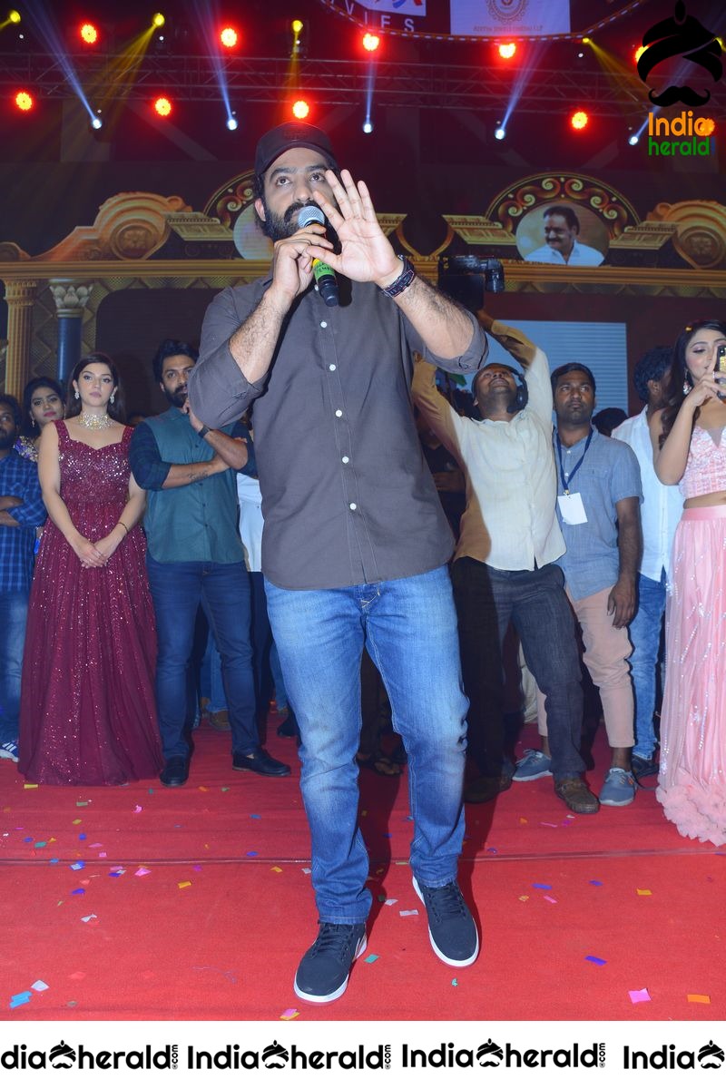 Entha Manchivadura Pre Release Event Set 3