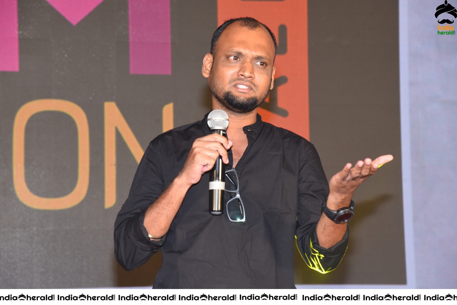 Evvarikee Cheppoddu Movie Pre Release Event Set 1