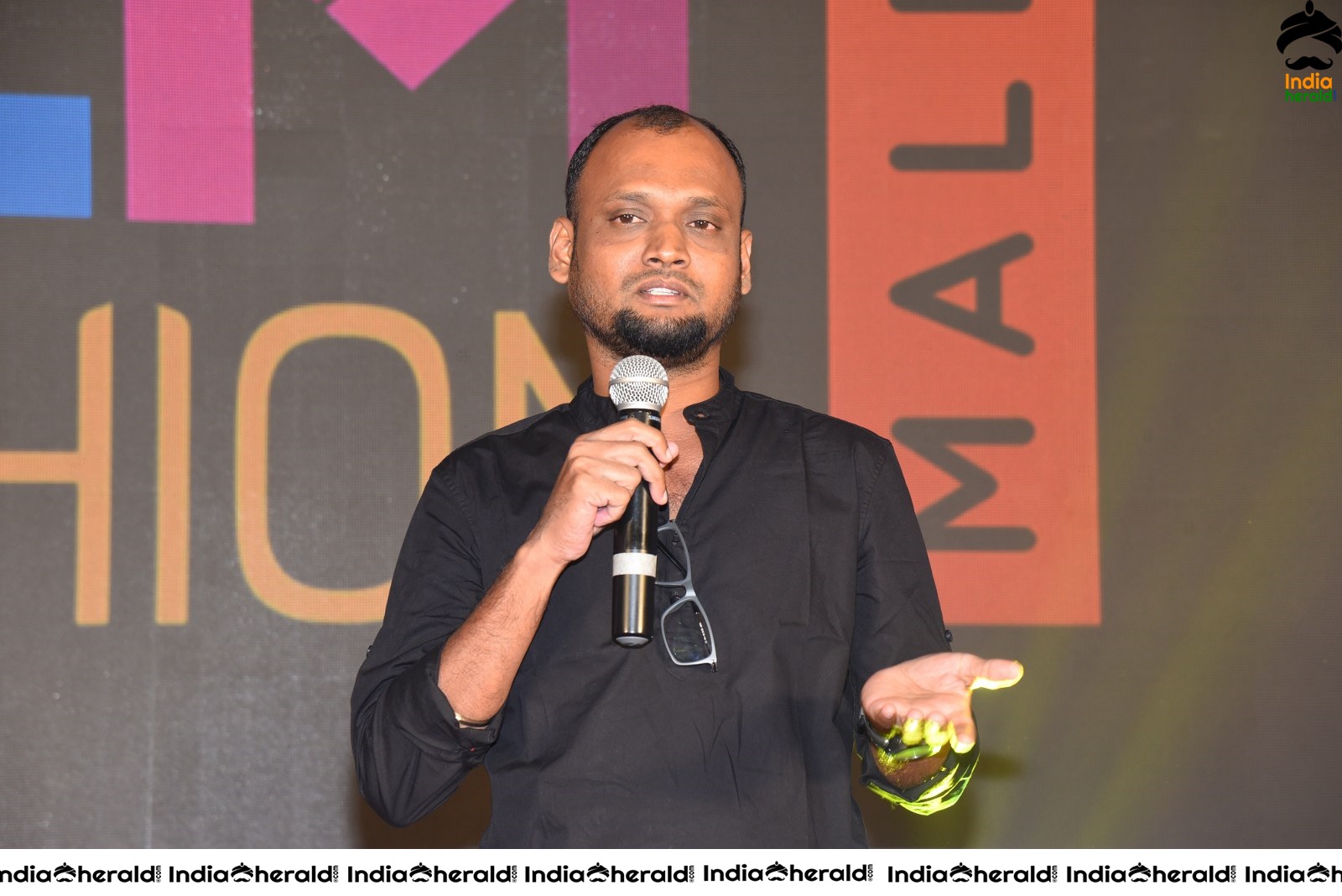 Evvarikee Cheppoddu Movie Pre Release Event Set 1