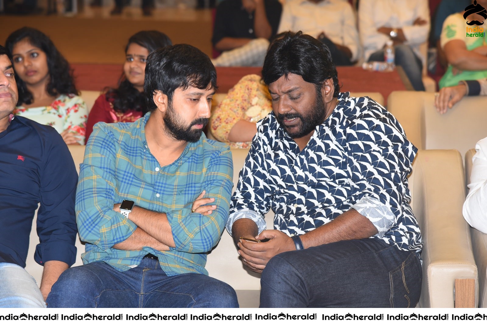 Evvarikee Cheppoddu Movie Pre Release Event Set 1