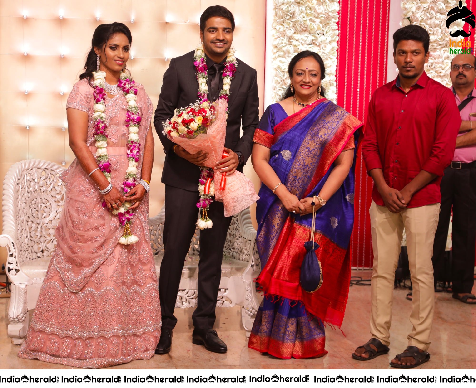 Famous Comedy Actor Sathish and Sindhu Wedding Stills Set 8
