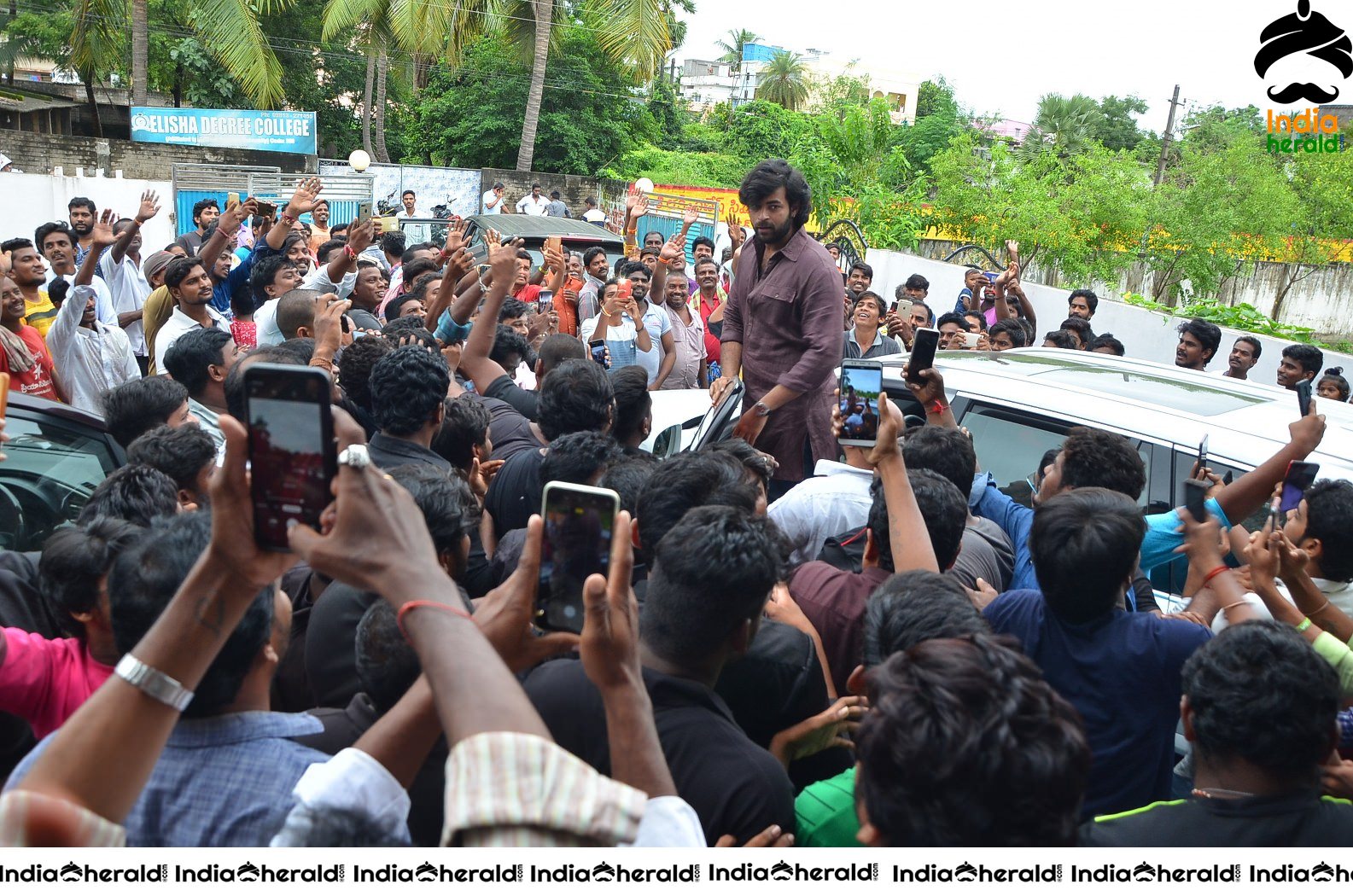 Gaddala Konda Ganesh team at Rajahmundry Pressmeet Set 1
