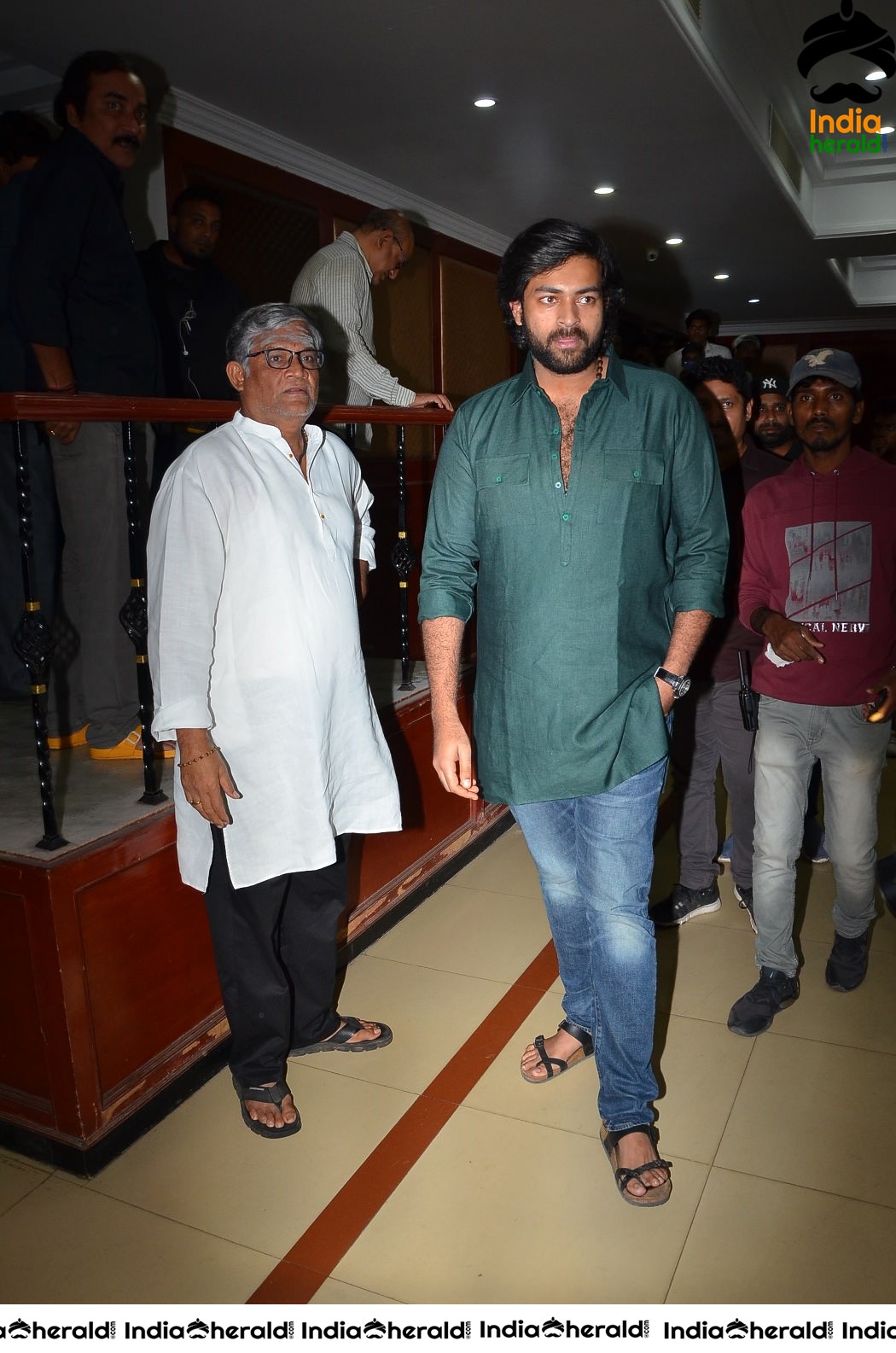 Gaddala Konda Ganesh team at Rajahmundry Pressmeet Set 1
