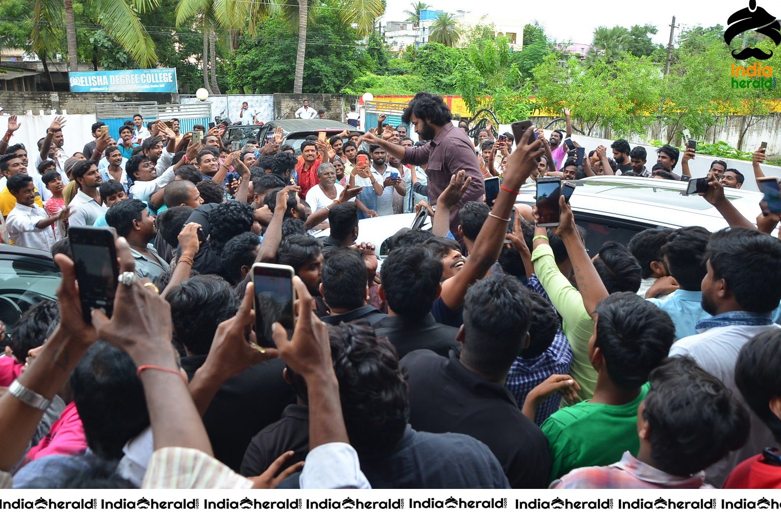 Gaddala Konda Ganesh team at Rajahmundry Pressmeet Set 1