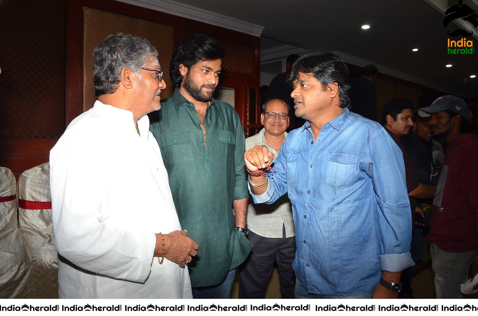 Gaddala Konda Ganesh team at Rajahmundry Pressmeet Set 2