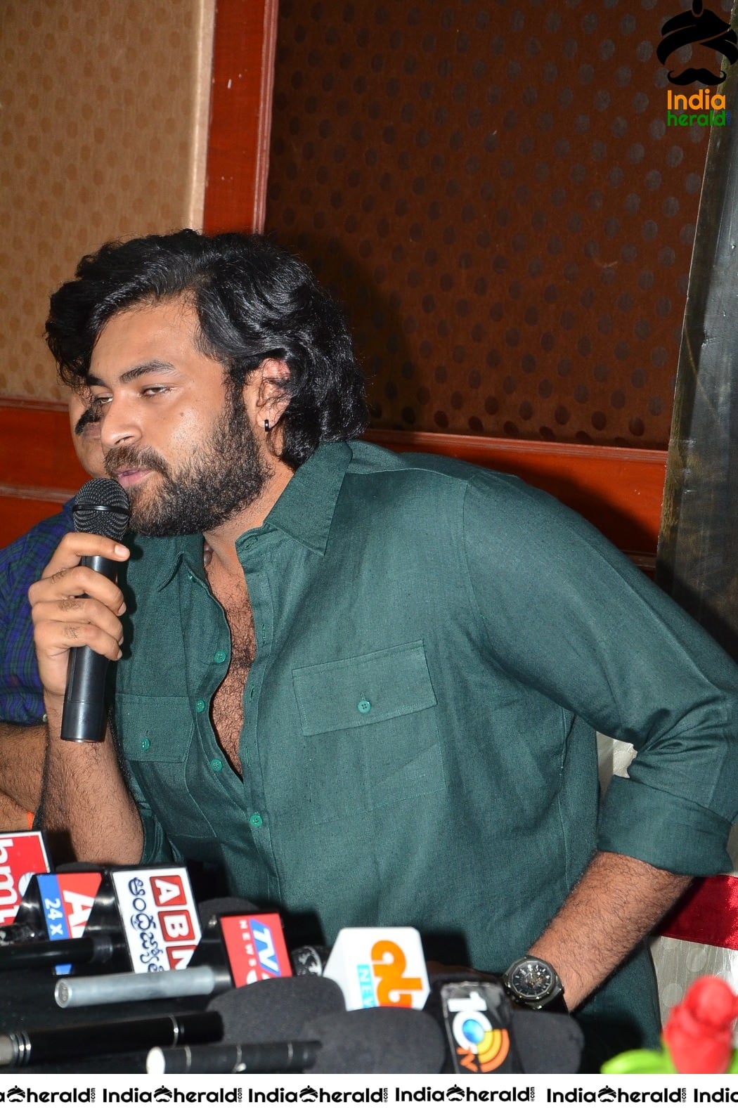 Gaddala Konda Ganesh team at Rajahmundry Pressmeet Set 3