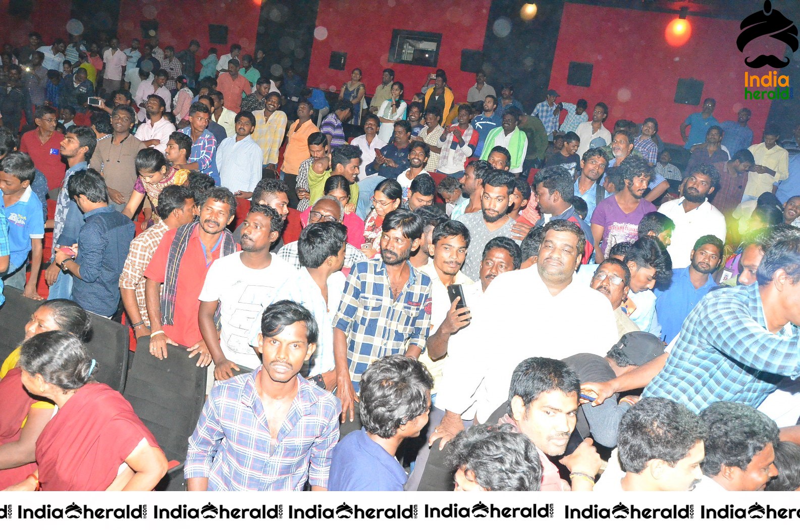 Gaddalakonda Ganesh At Eluru Satyanarayana Theatre Set 2