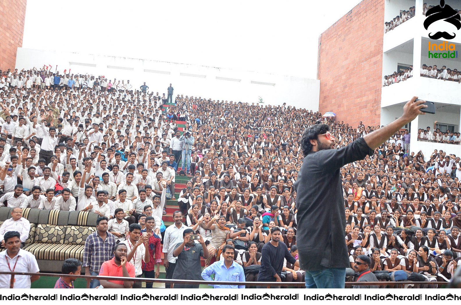 Gaddalakonda Ganesh Team at Vijayawada VVIT College Set 5