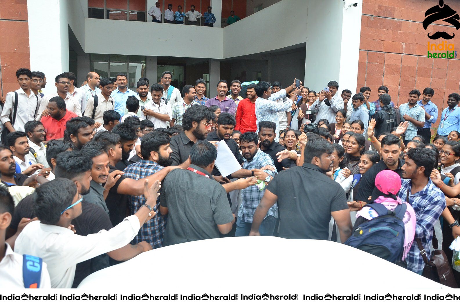 Gaddalakonda Ganesh Team at Vijayawada VVIT College Set 5