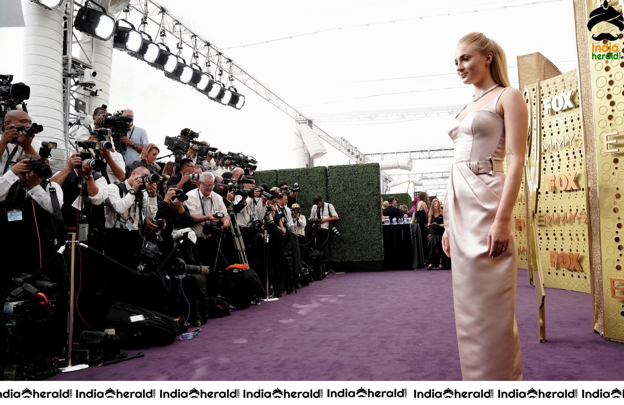 Game of Thrones Cast At 71st Emmy Awards In Los Angeles Set 1
