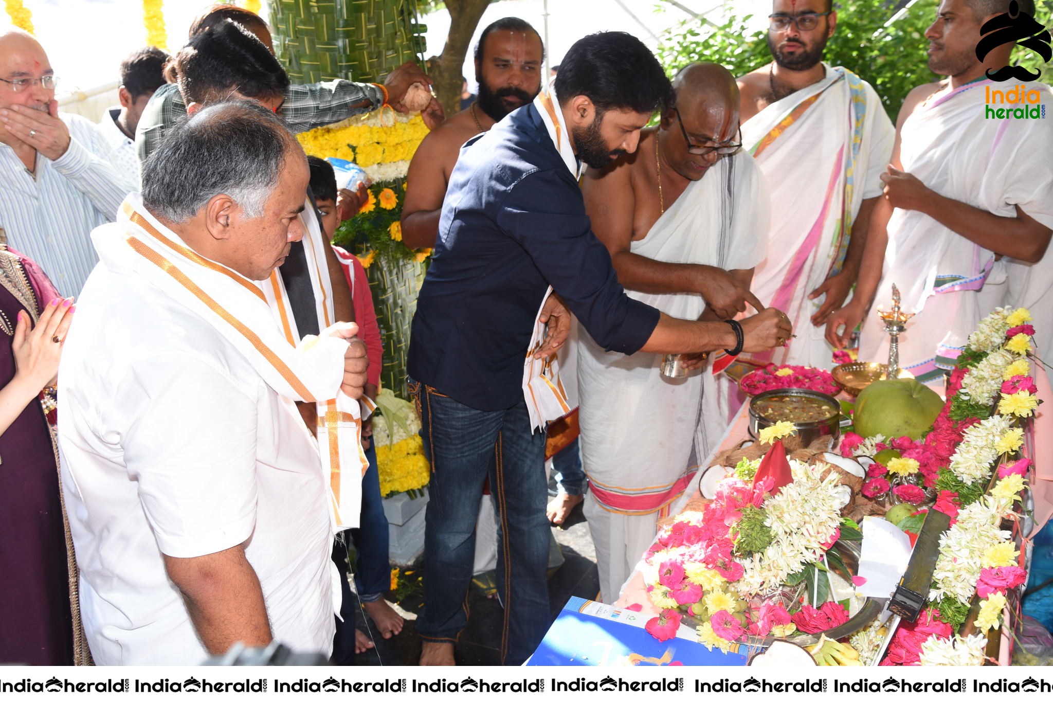 Gopichand and Tamanna New Movie Pooja Stills Set 1