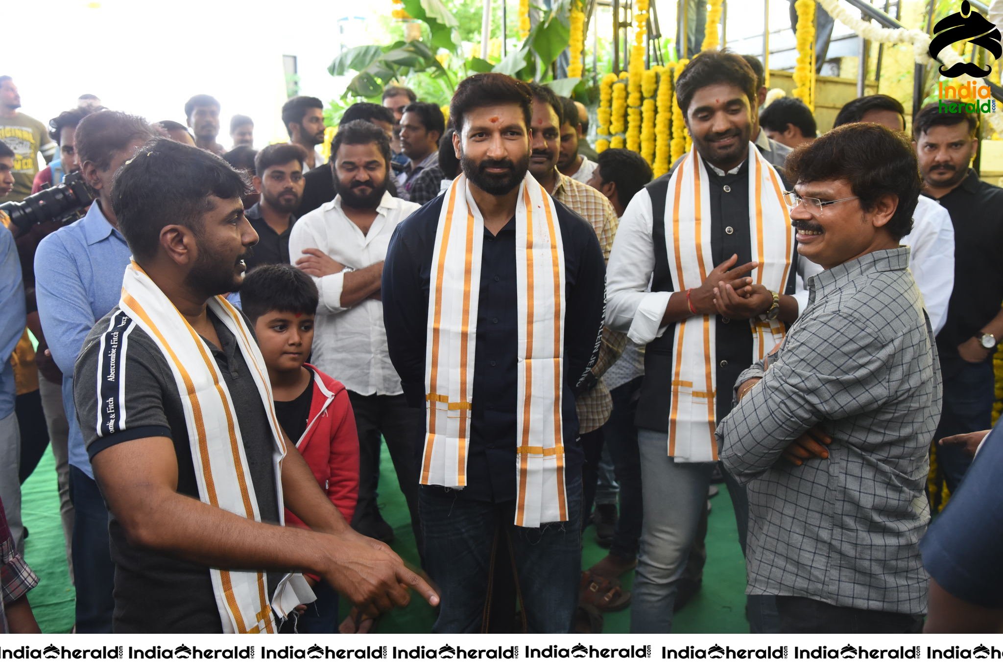 Gopichand and Tamanna New Movie Pooja Stills Set 4