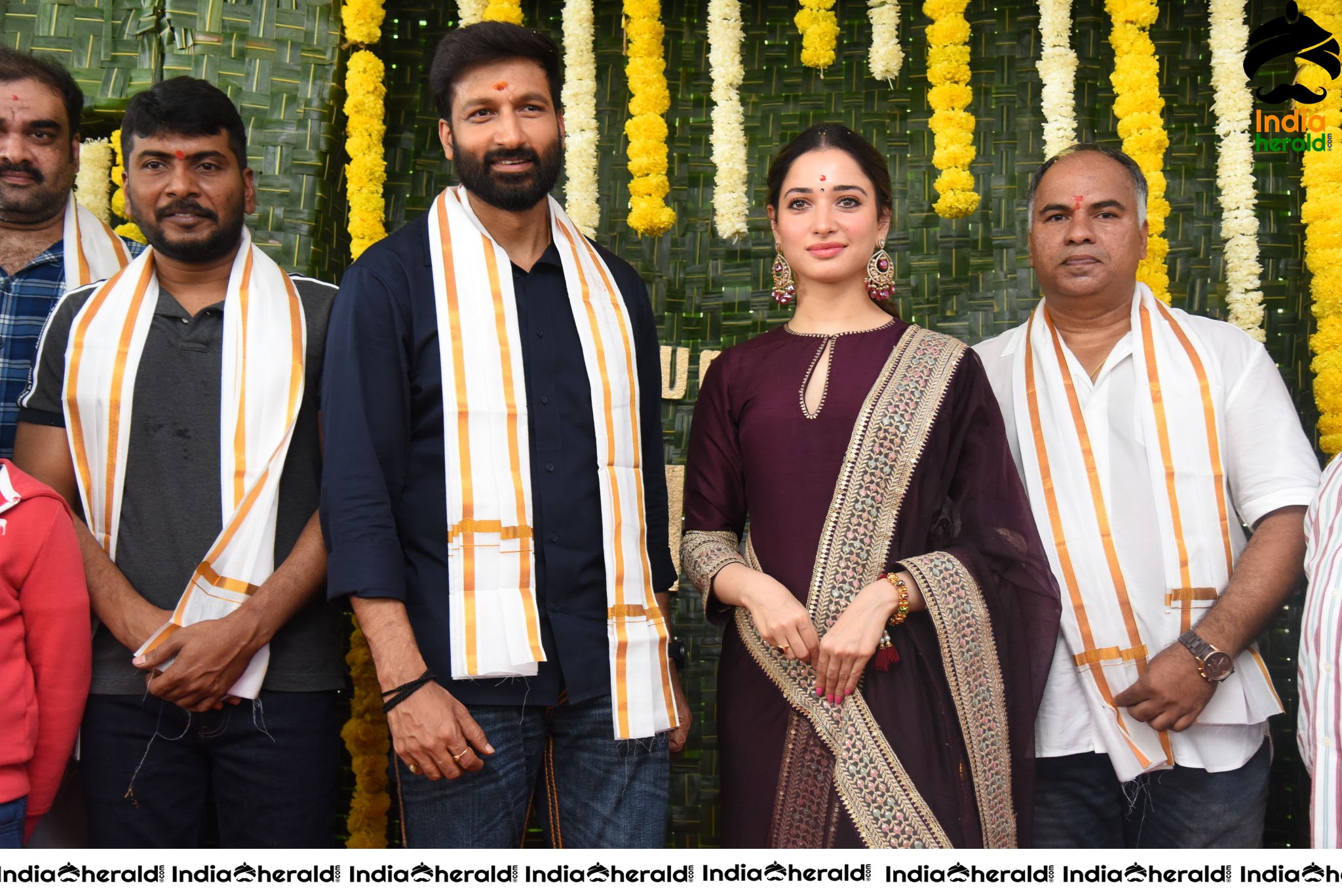 Gopichand and Tamanna New Movie Pooja Stills Set 5