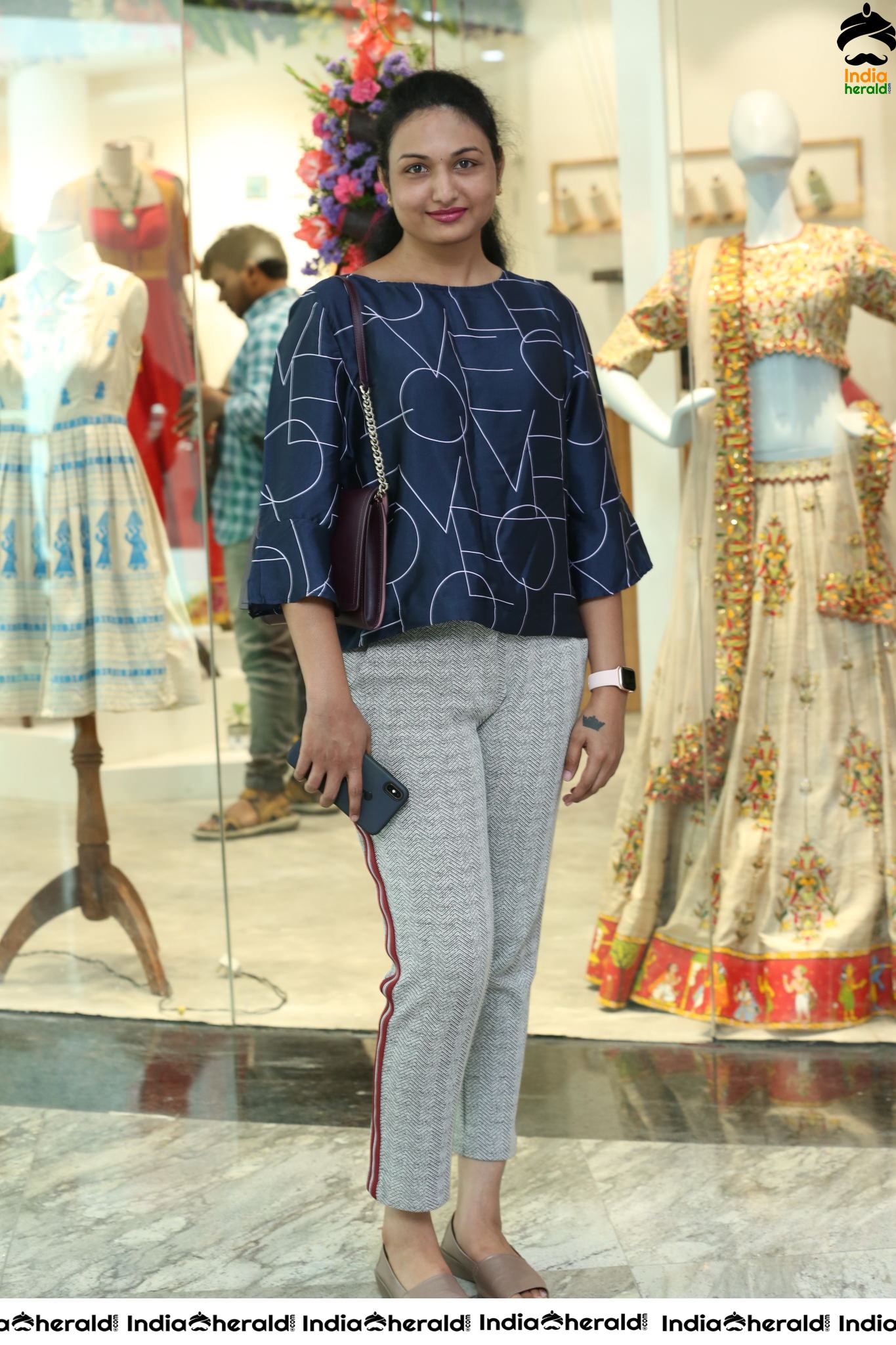 Grand Launch of ENDLESS KNOT Handloom Store at Kondapu by Lakshmi Manchu and Dir Harish Shankar Set 1