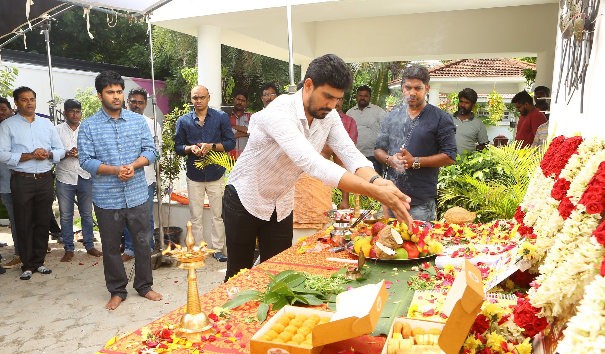 Here's the pooja stills of Sharwanand Set 1 Photos