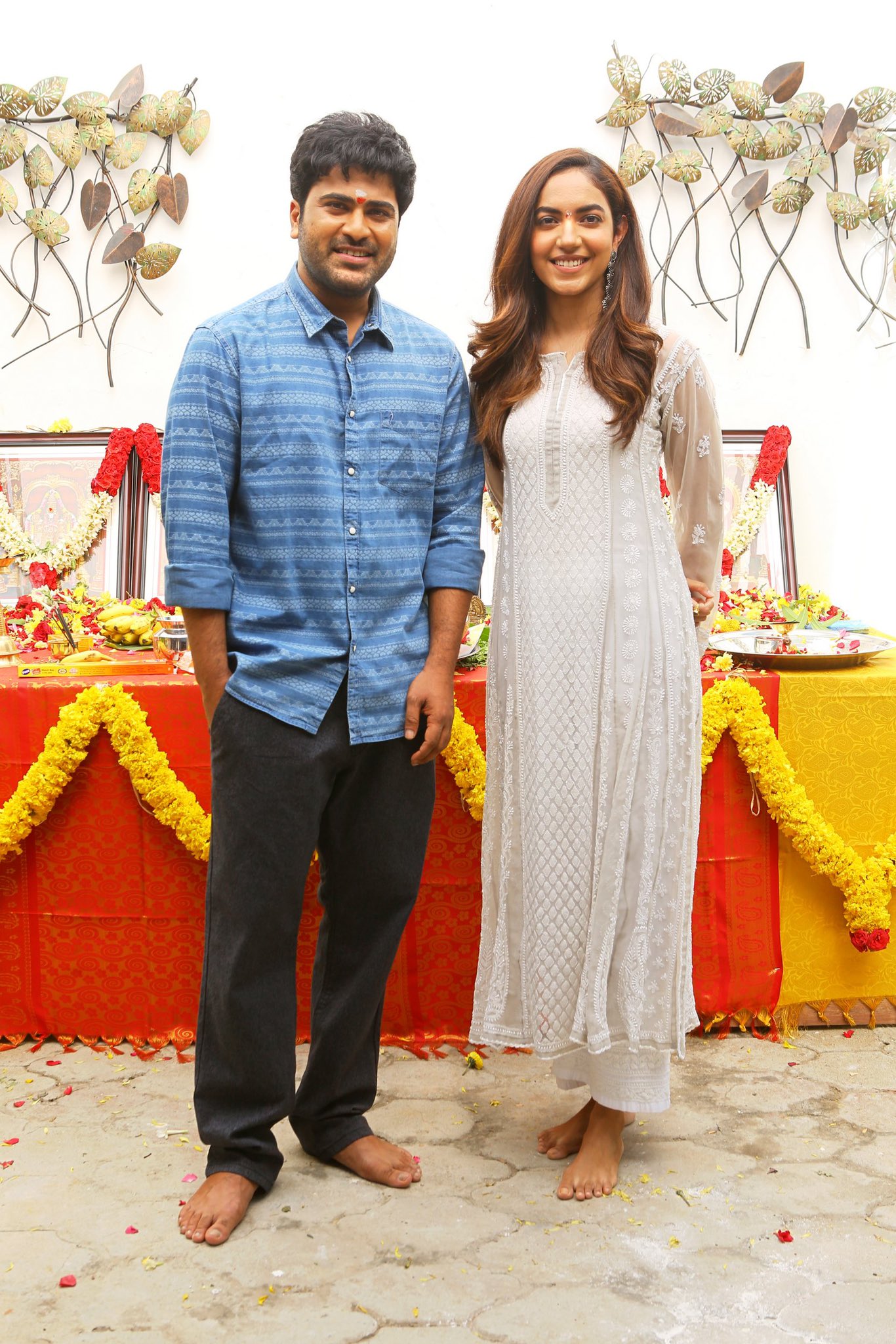 Here's the pooja stills of Sharwanand Set 1 Photos