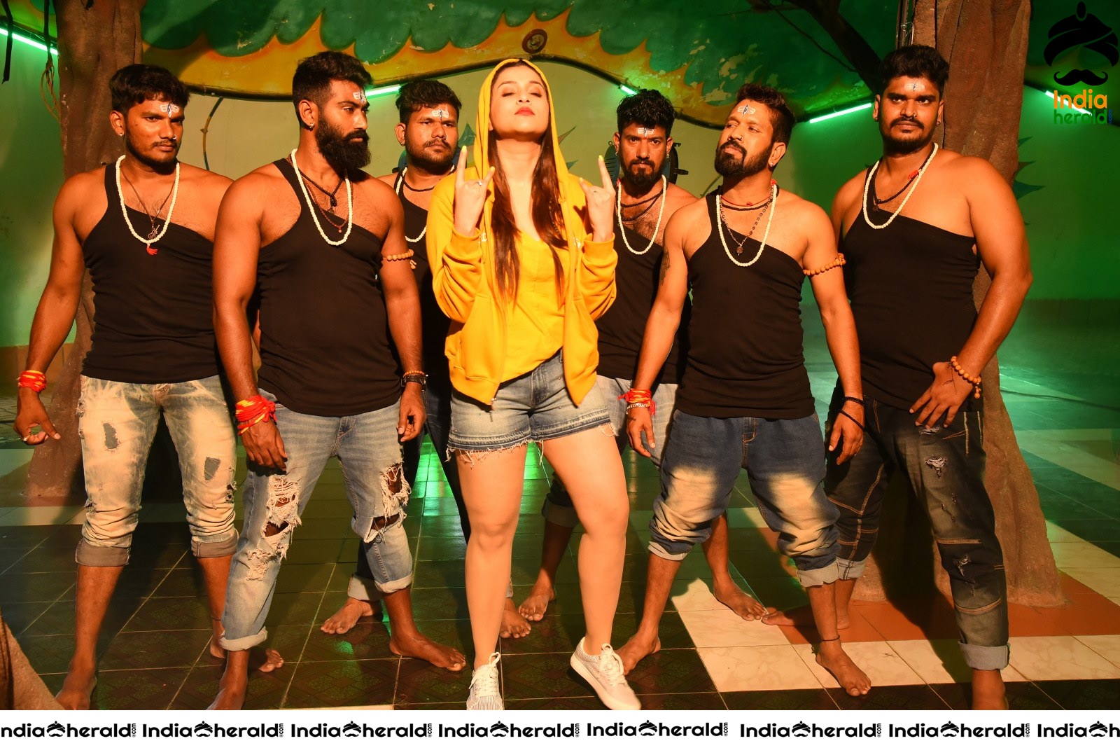 Hi 5 Movie Shooting Coverage Press Meet Set 1