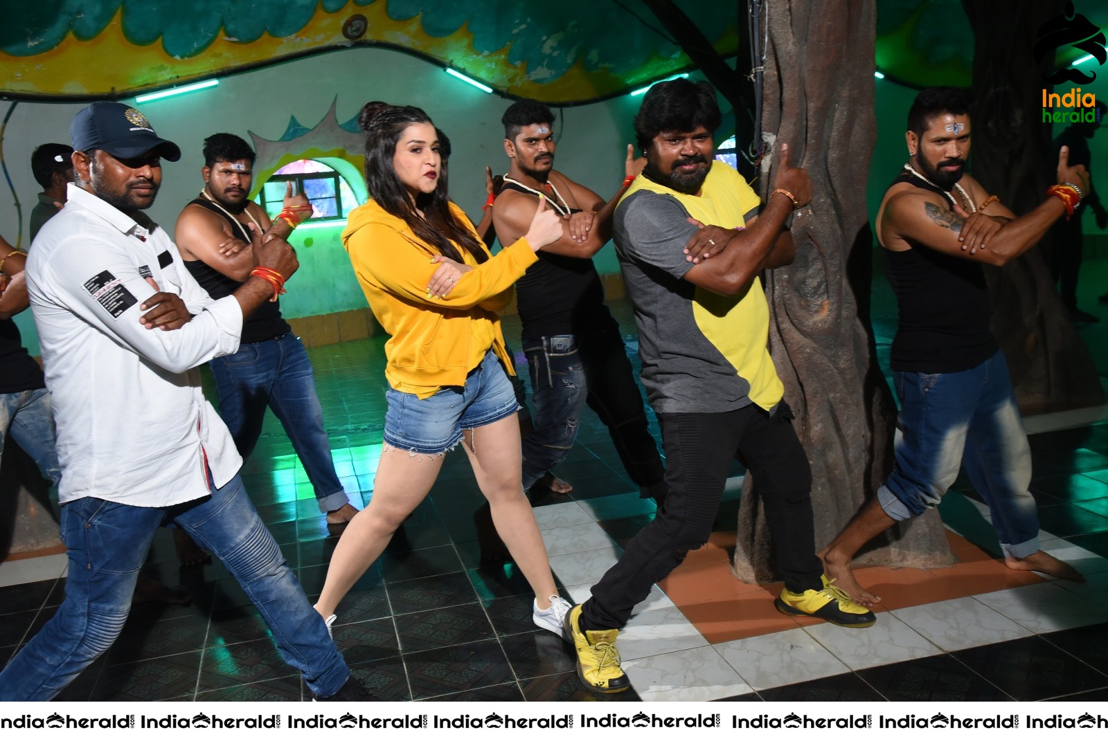Hi 5 Movie Shooting Coverage Press Meet Set 2