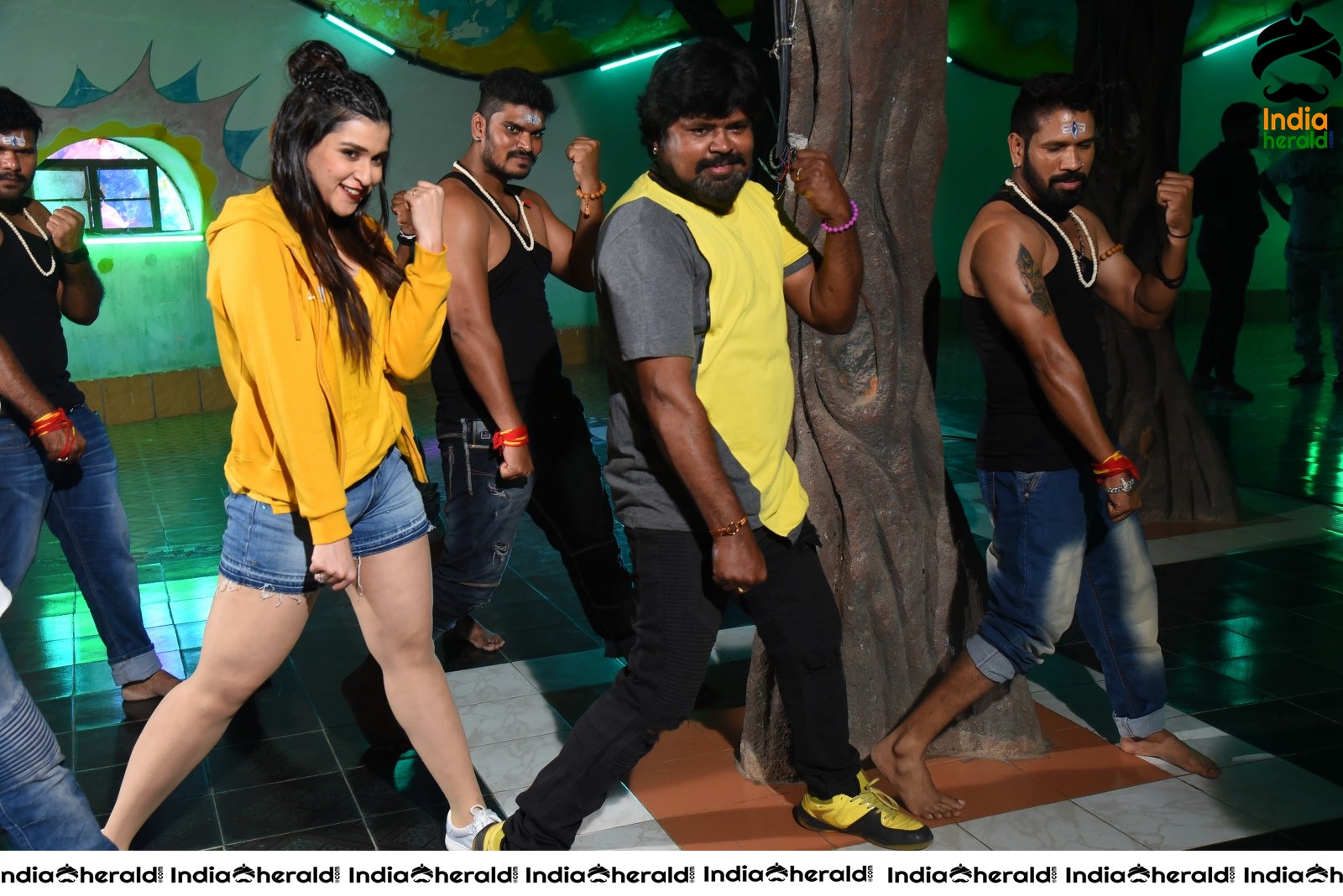 Hi 5 Movie Shooting Coverage Press Meet Set 2