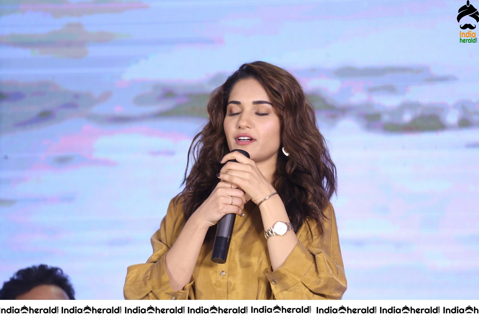 HIT Movie Team Press Meet Photos Set 1