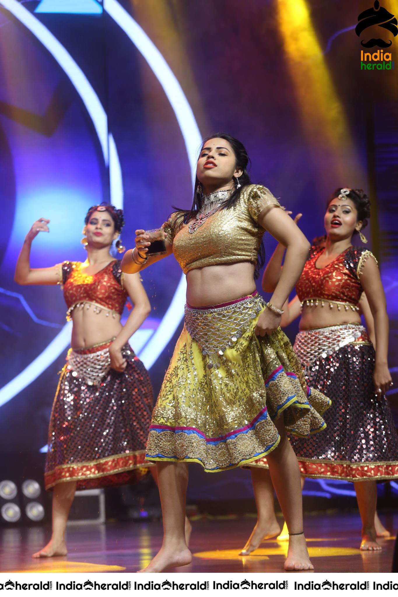 Hot And Sexy Dance Number Performed In Stage At Valmiki Pre Release Event Set 1