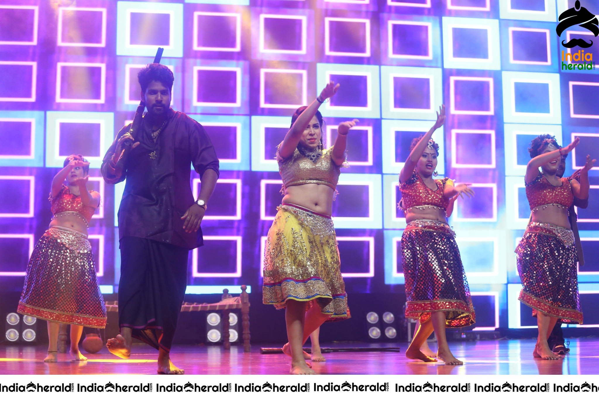 Hot And Sexy Dance Number Performed In Stage At Valmiki Pre Release Event Set 2