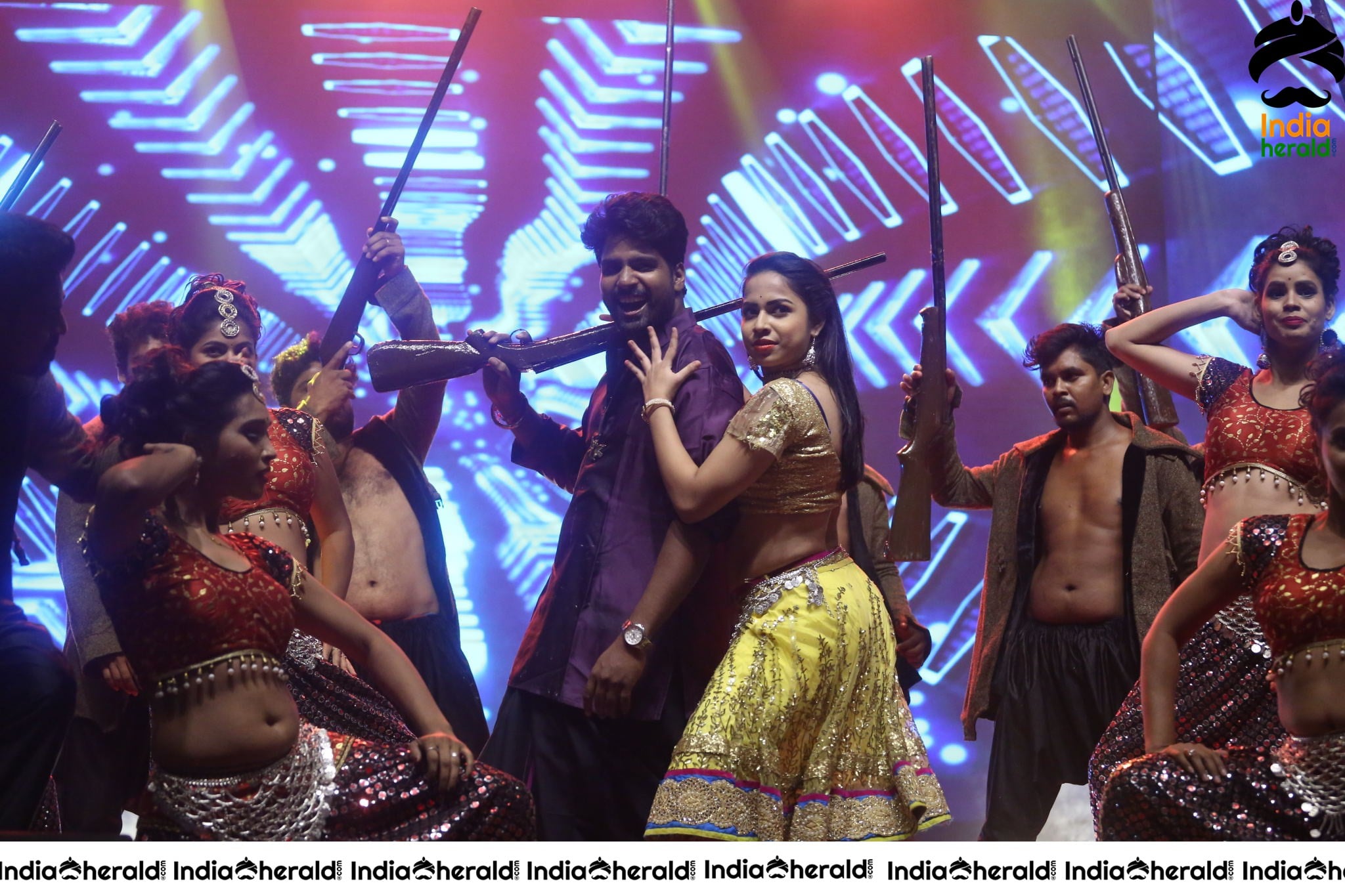 Hot And Sexy Dance Number performed In Stage At Valmiki Pre Release Event Set 3