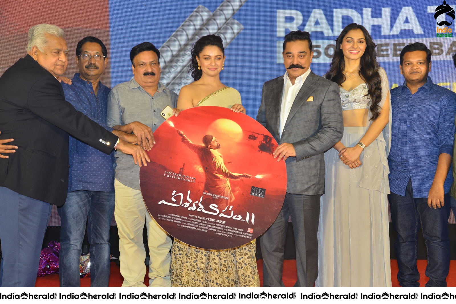 Hot Andrea and Pooja Kumar in Vishwaroopam Movie Throwback Event Photos Set 6