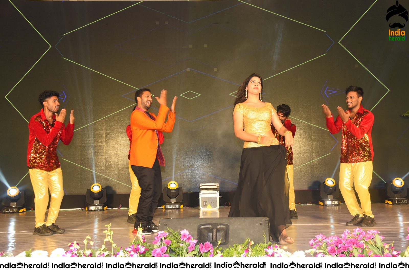 Hot Dance on the Stage at Prati Roju Panduga Event Set 2