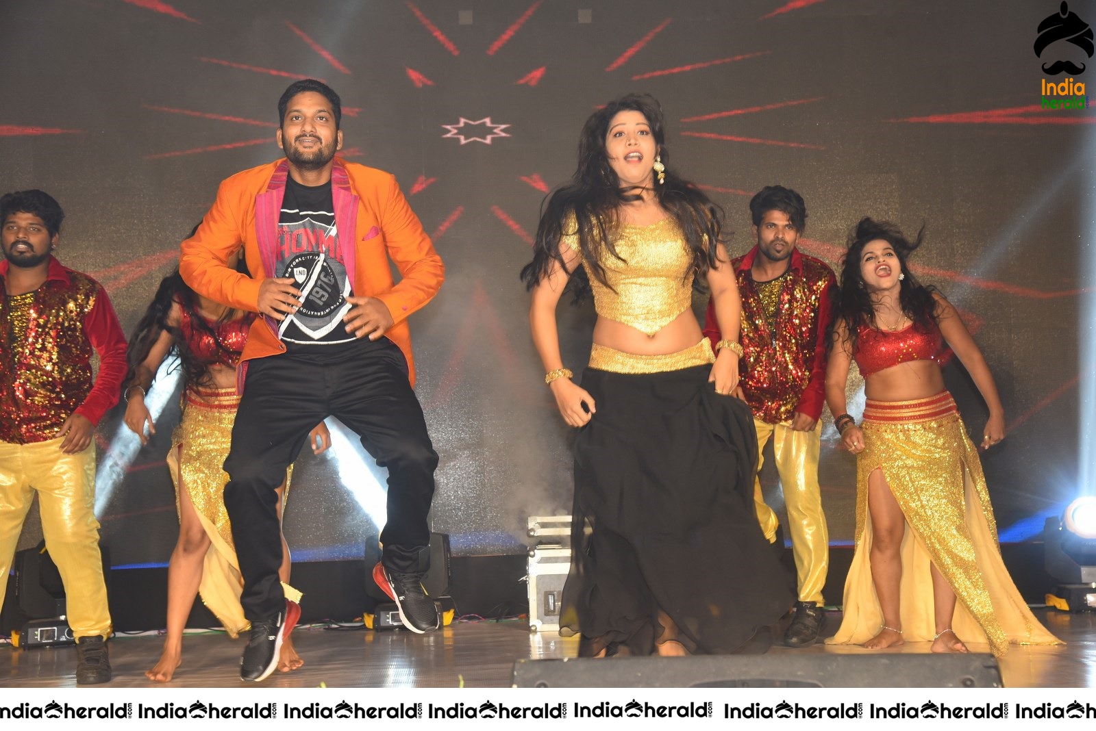 Hot Dance on the Stage at Prati Roju Panduga Event Set 2