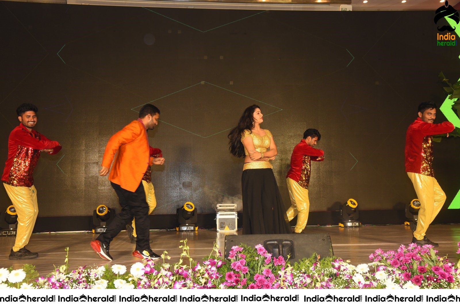 Hot Dance on the Stage at Prati Roju Panduga Event Set 2