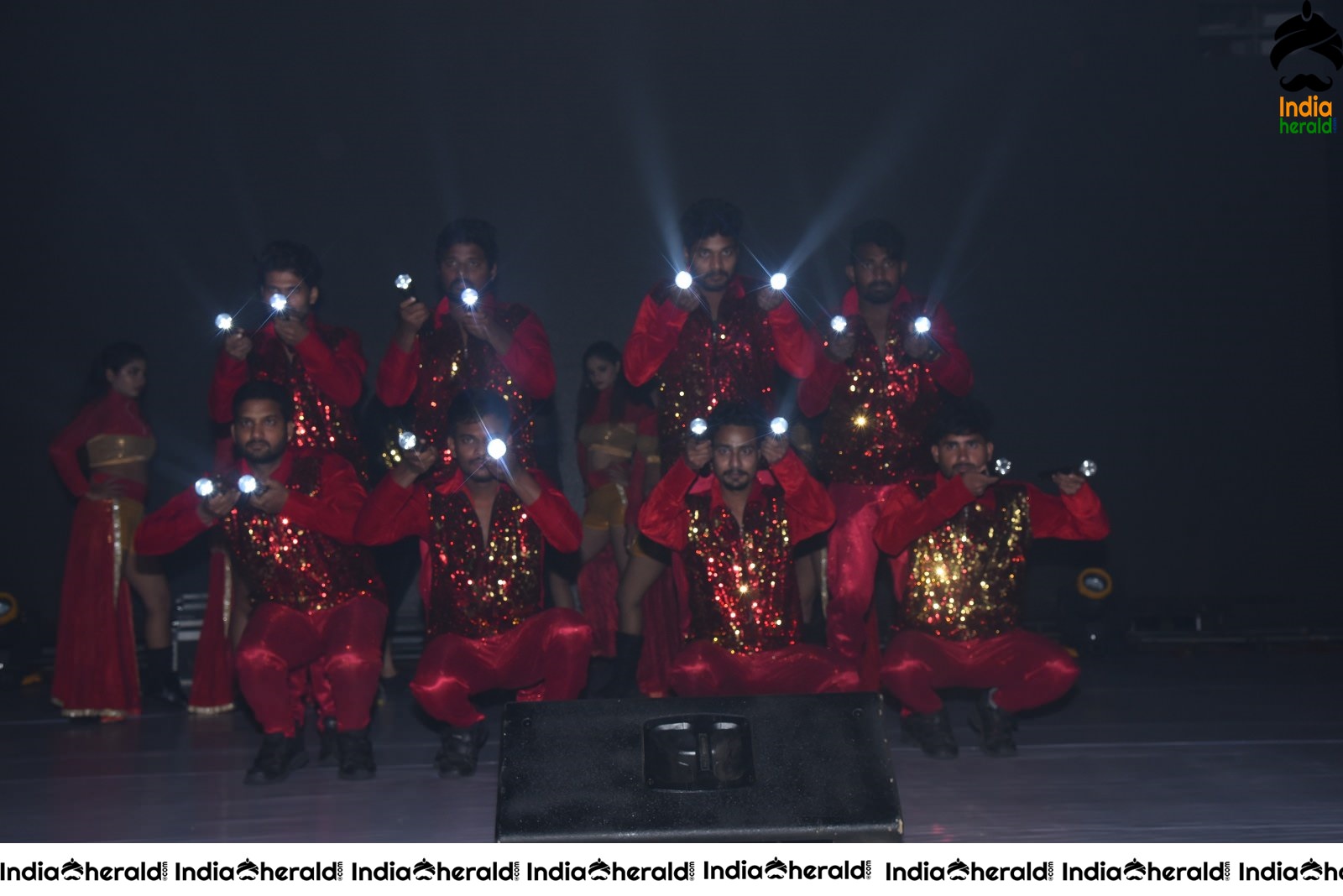 Hot Dance on the stage by Dancers at Dabangg 3 Event Set 2
