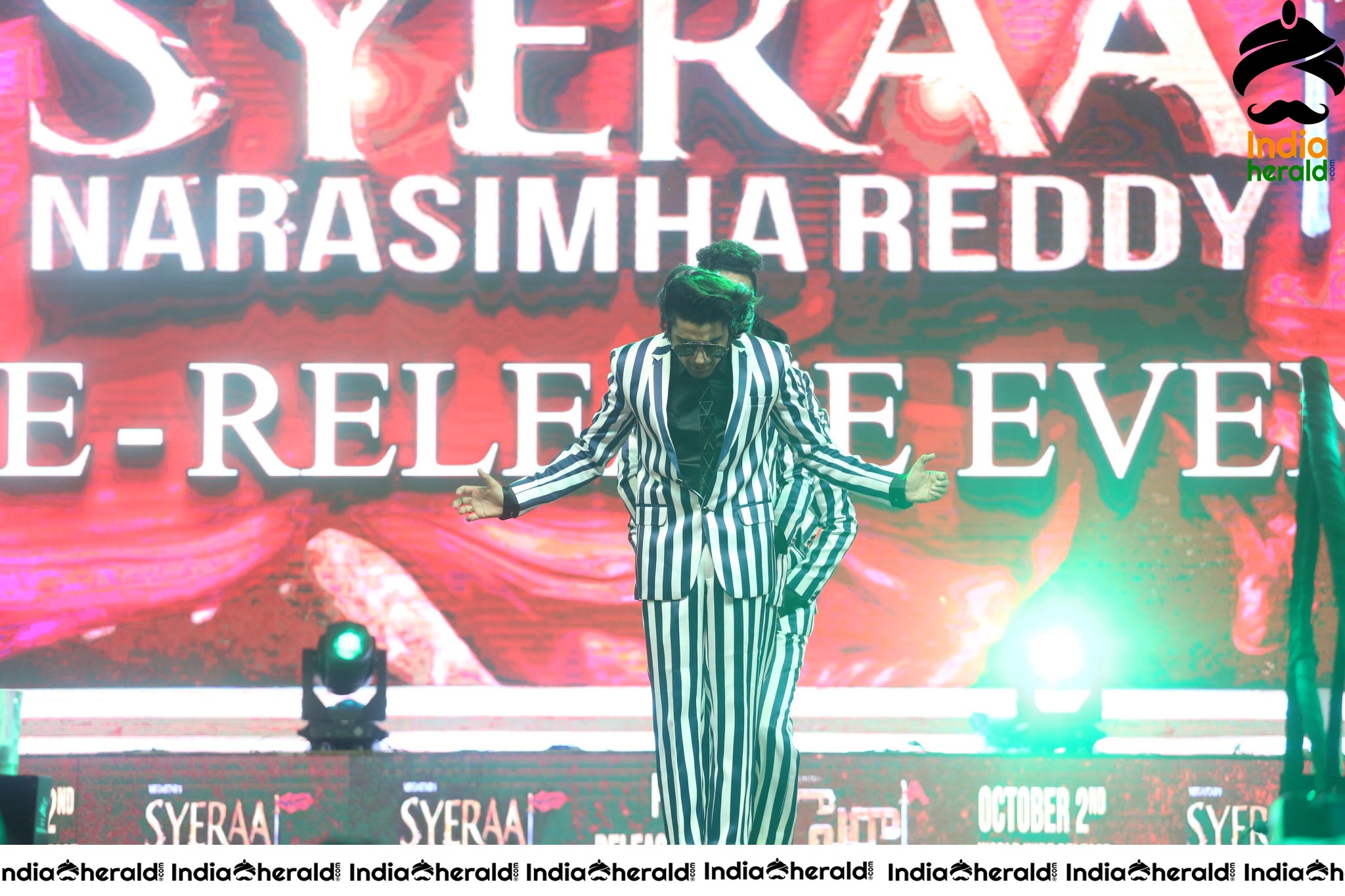 Hot Dance Performance At Sye Raa Pre Release Event Set 2