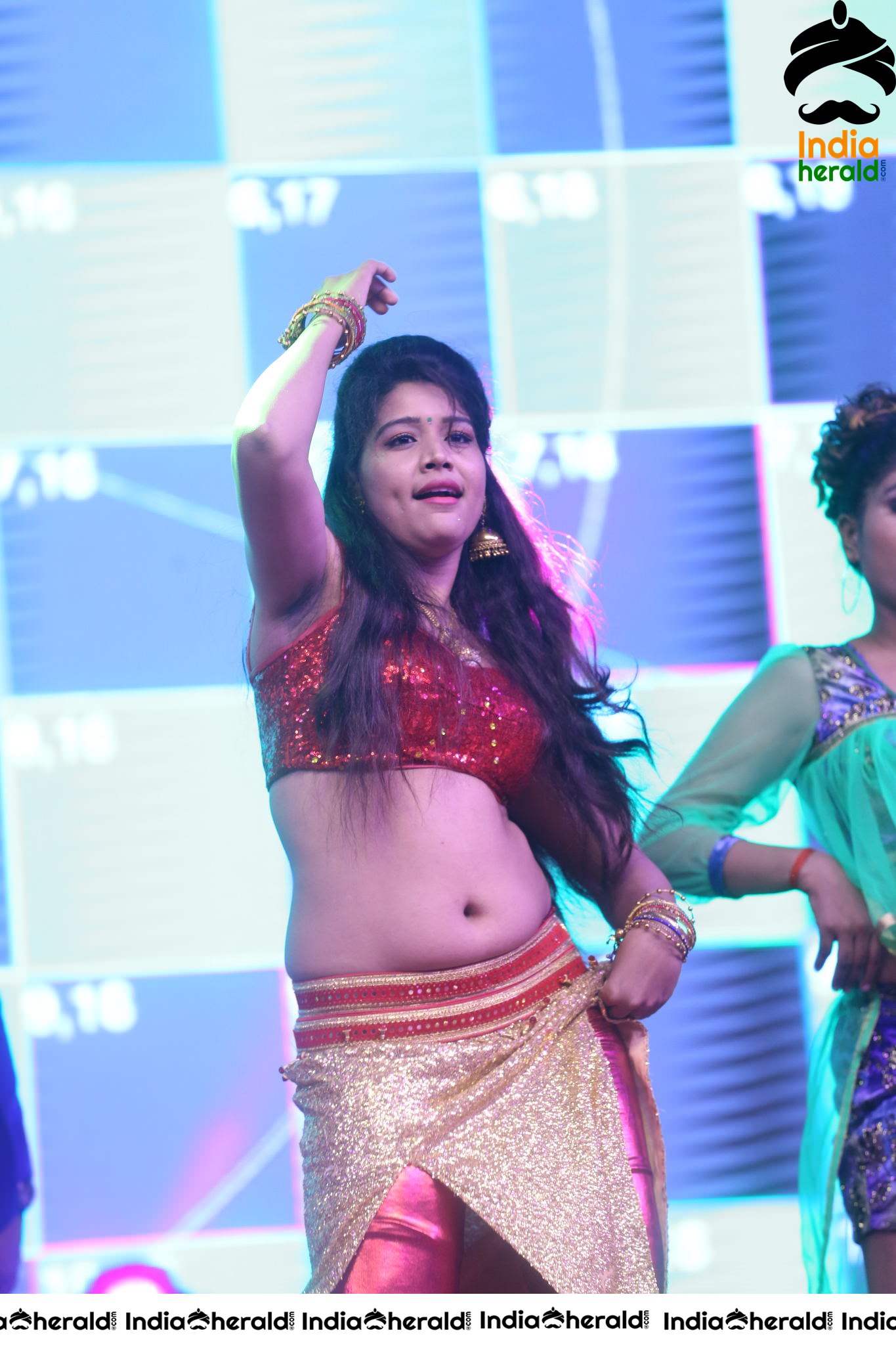 Hot Dance Performance At Sye Raa Pre Release Event Set 2