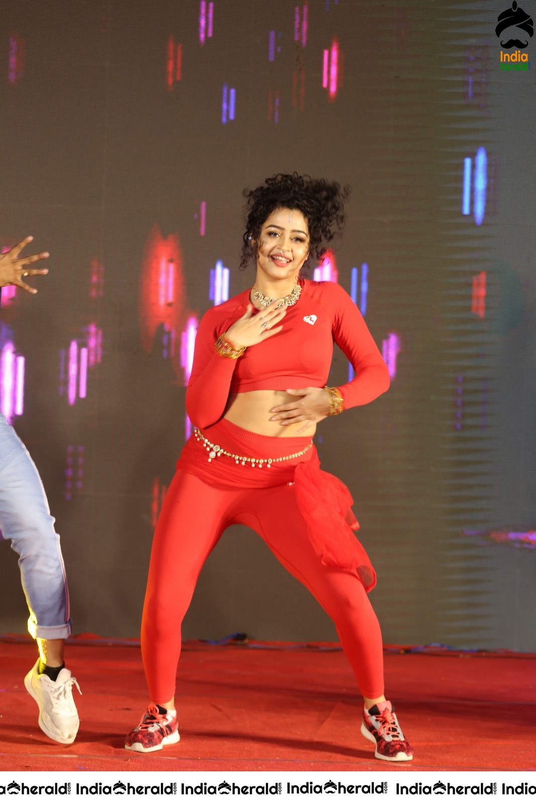 Hot Dance Performed On the Stage at Ullala Ullala Movie Event Set 2