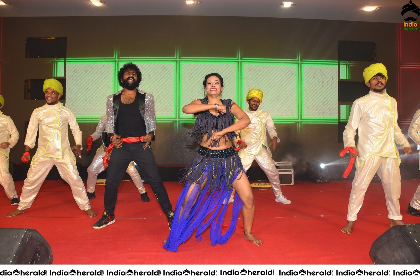 Hot Performance on the stage at Thippara Meesam Event Set 2