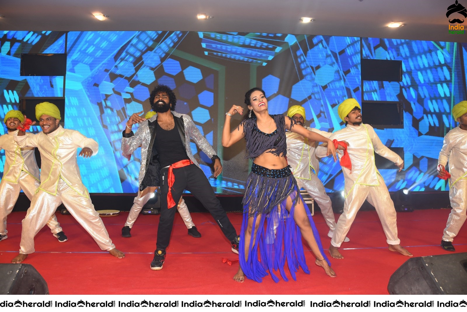 Hot Performance on the stage at Thippara Meesam Event Set 2
