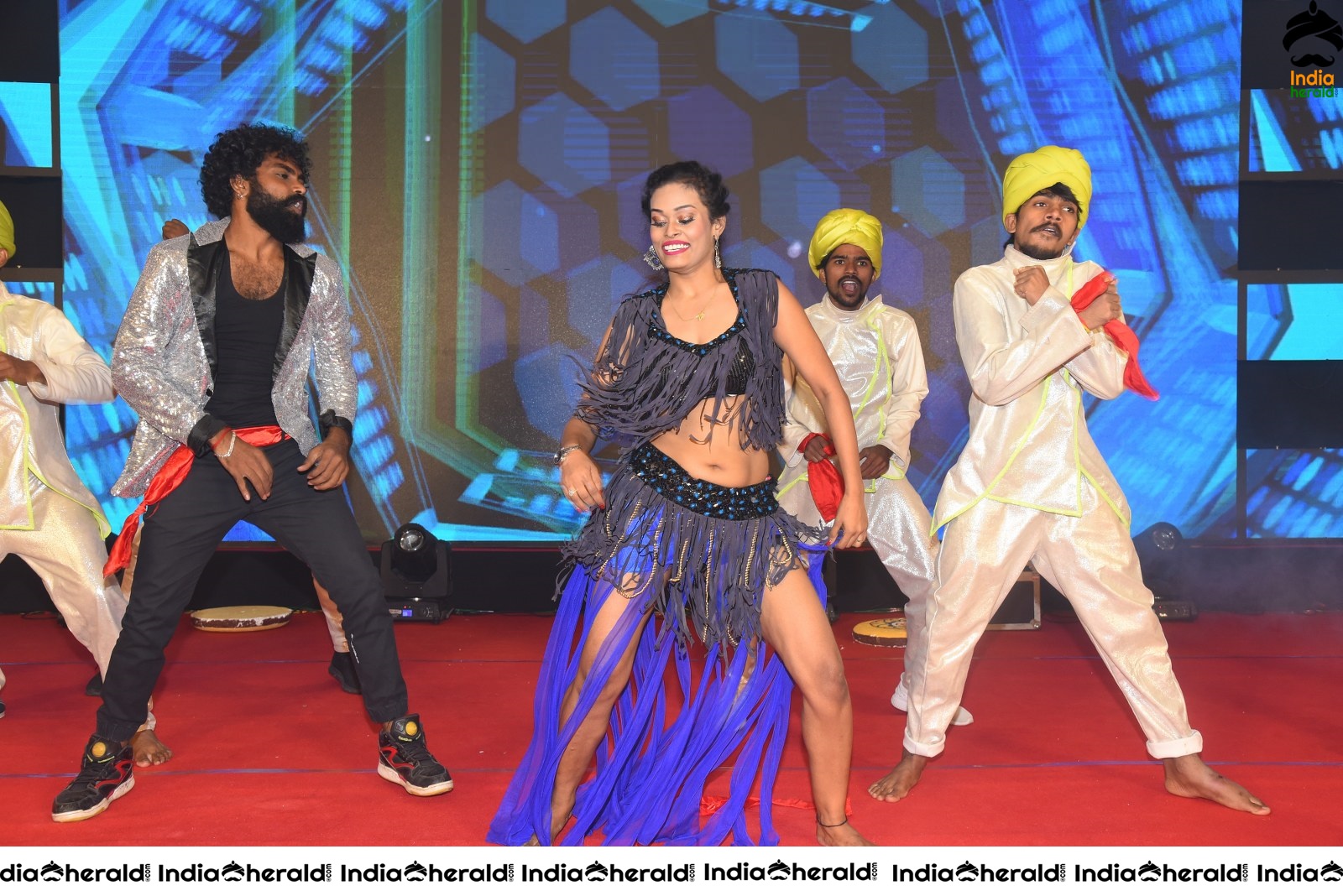 Hot Performance on the stage at Thippara Meesam Event Set 2