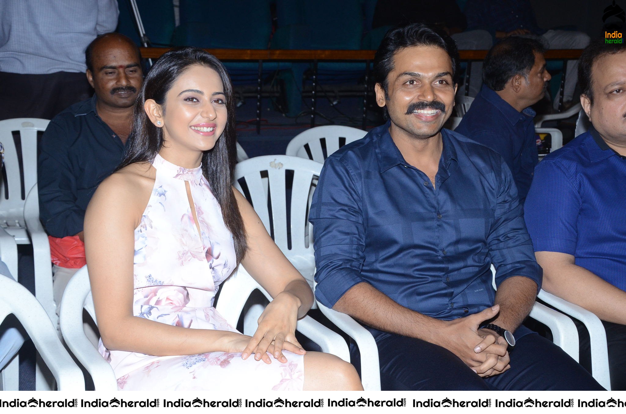 Hot Rakul Preet Thigh Show during Khakee Throwback Event Photos Set 5