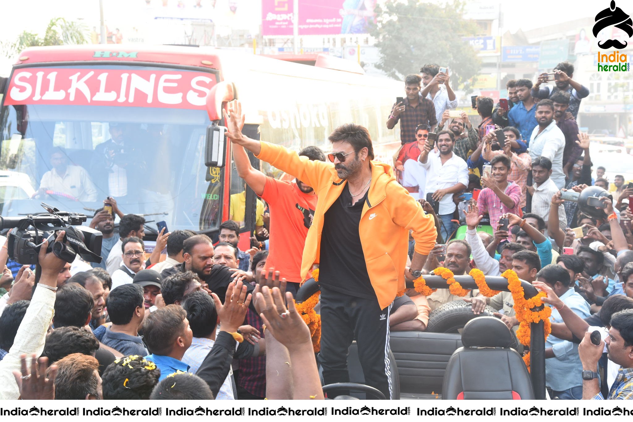 Huge Crowd at Venky Mama Pre Release Event in Khammam Set 1